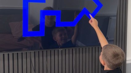 Kids get fully immersed in maze game until a scary figure jumps out