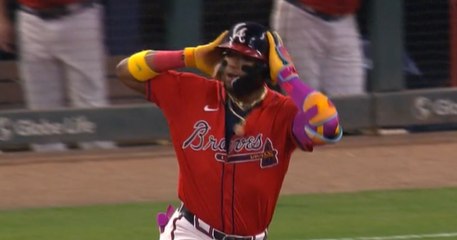 Ronald Acuña Jr. y William Contreras alcanzaron cifras redondas