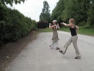 Tif-Aine's Jumpstyle Performance 🎶