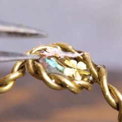 Regardez ces anneaux prendre vie avec du feu, du métal et de la magie ! 🔥💍