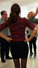 Uzun Kulaklı Tavşan (Hop Hop Hop) Orff Eğitimi Hareketleri