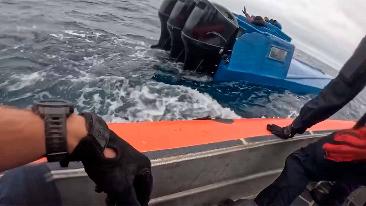 Yhdysvaltain rannikkovartiosto pysäytti “narko-sukellusveneen”, jossa oli 34 tonnia kokaiinia Tyynellämerellä