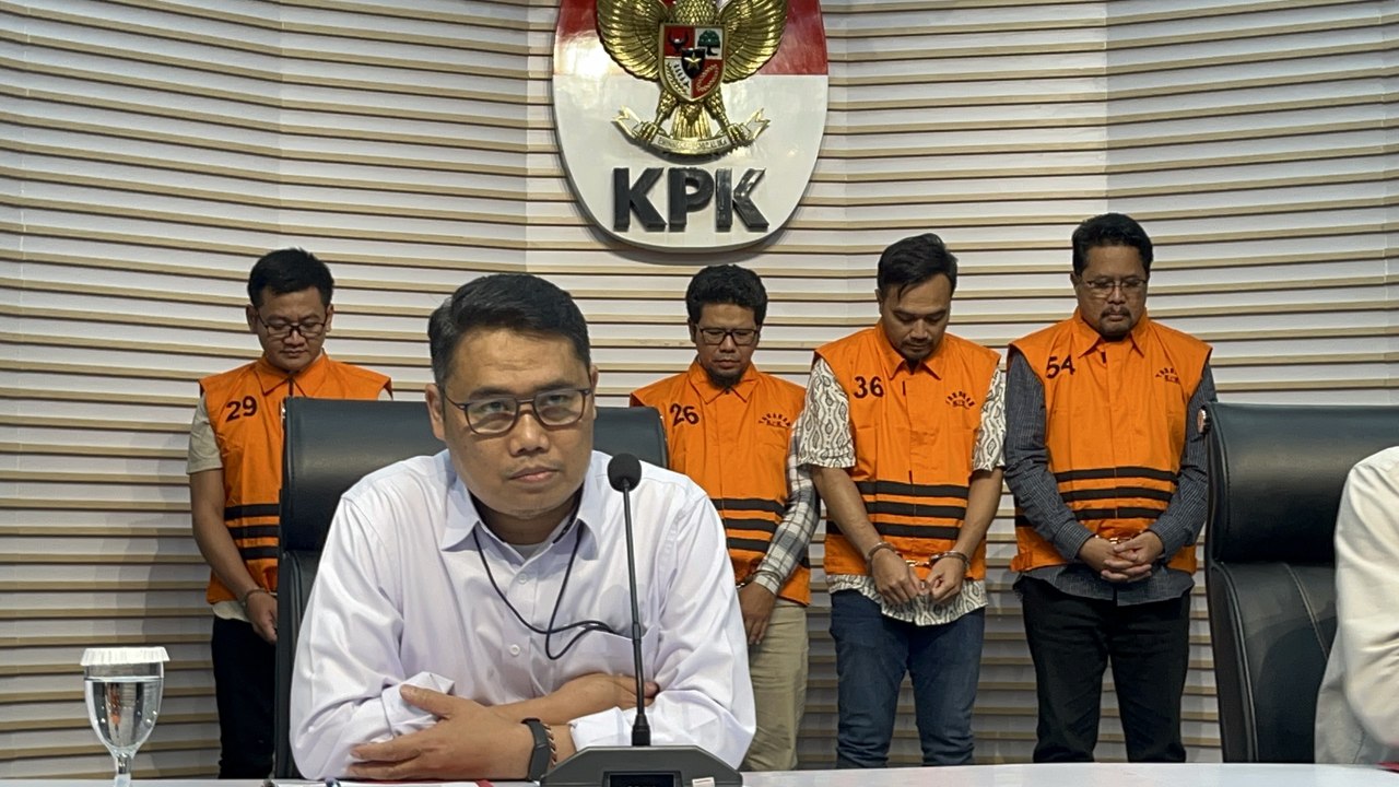 5 Tersangka Kasus Korupsi di Bank Jepara Artha Ditahan KPK