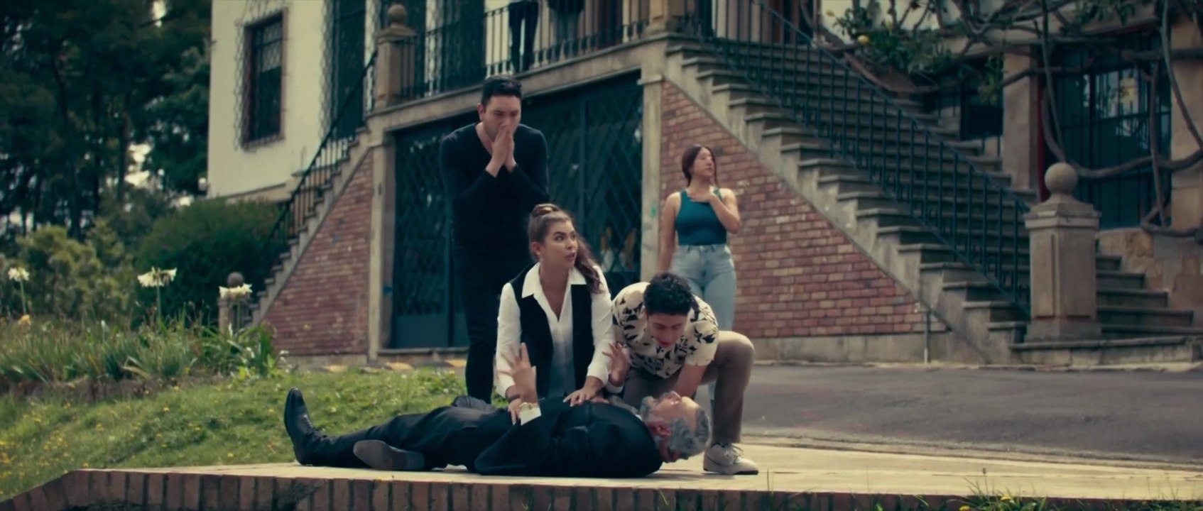 Nadie sabe quién soy yo - Tráiler Oficial