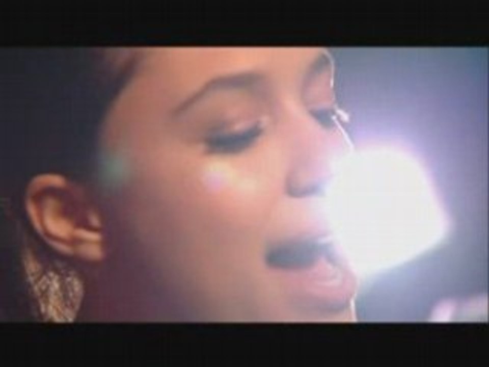 Mina singt den Scirocco Song