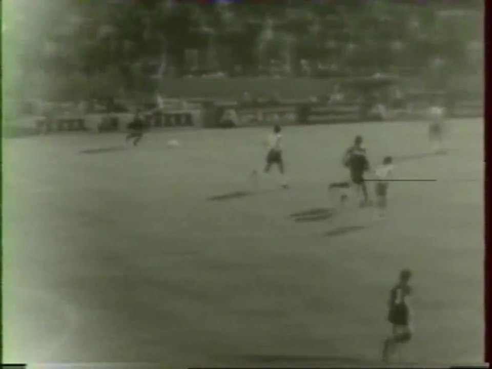 ESPANYOL BARCELONE - NICE - 1976 - SAISON 1976/1977 -