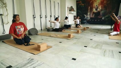 yoga sessions at rishikesh yoga valley