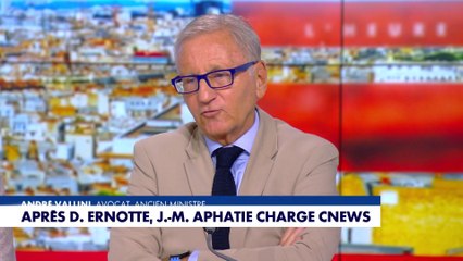 «De là à dire que vous êtes d'extrême droite, non», juge André Vallini, en réponse à M. Aphatie