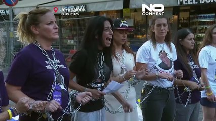 Manifestanti a Gerusalemme chiedono la fine dell'offensiva a Gaza