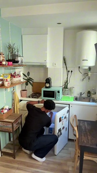 Mes clients Airbnb victimes d’un vol à l’arrachée.  #Airbnb #Paris #Voyage #Tourisme #Insolite