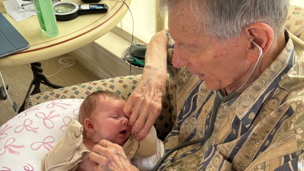 Former Paediatrician Grandfather Checks Out Great Granddaughter | Happily TV