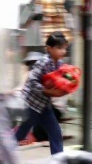 Tras una noche de pasión, cárcel y un hijo secreto, el millonario la adora y la ayudará a vengarse!