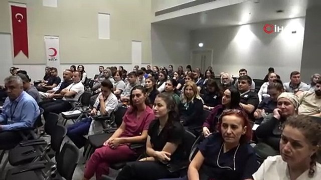 Mersin’de sağlık personeli kök hücre bağışı için sıraya girdi