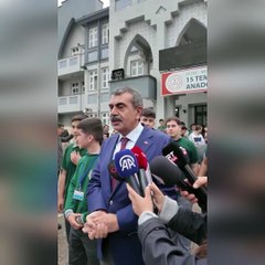 Öğretmen Milli Eğitim Bakanı'nı tanımadı