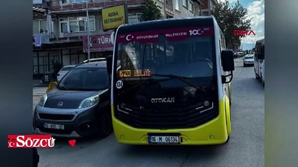 Park ettiği aracından indiği sırada yolcu minibüsü çarptı, ağır yaralandı