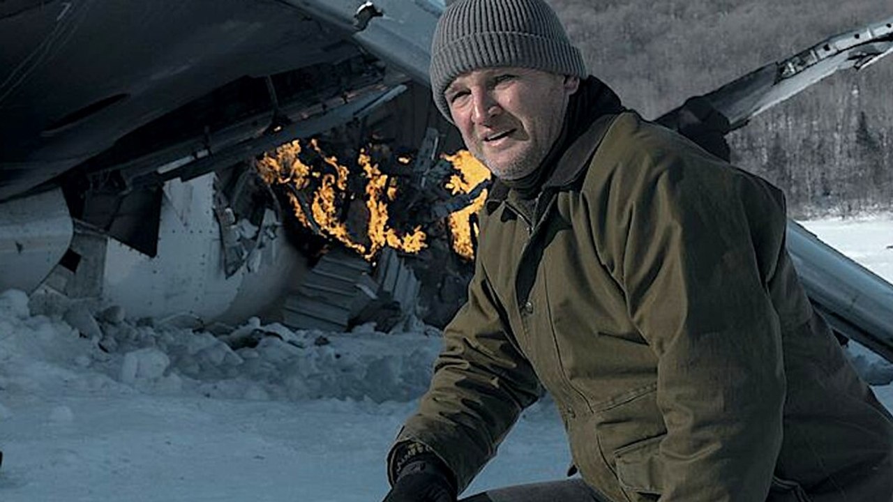 Remnick: In der Thriller-Serie versetzt eine Gruppe von Häftlingen nach einem Flugzeugabsturz in der Wildnis eine Kleinstadt in Angst und Schrecken