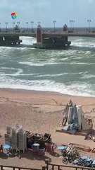 غلق شواطئ الإسكندرية للمره الثانية بسبب الأحوال الجوية ورفع الراية الحمراء