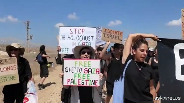 Israeliani protestano alla frontiera con Gaza: basta guerra