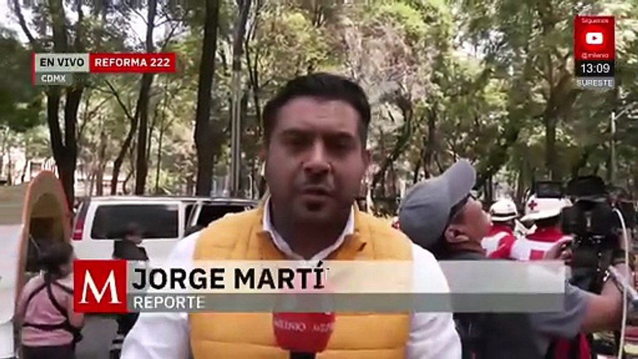 Ciudadanos desalojan inmuebles de Paseo de la R...