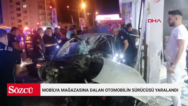 Adana'da mobilya mağazasına dalan otomobilin sürücüsü yaralandı