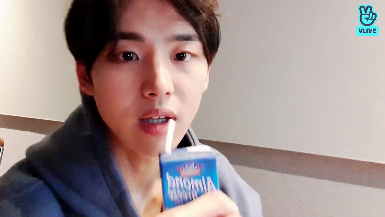 Midnight with Hongseok 🌙