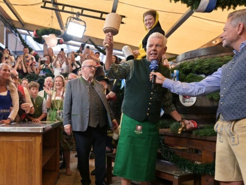 'O'zapft is!': OB Dieter Reiter eröffnet Oktoberfest 2025