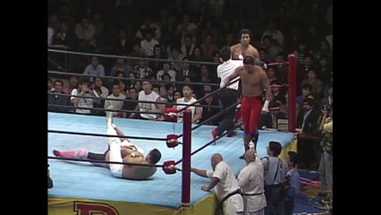 Shiro Koshinaka & Kengo Kimura vs. Genichiro Tenryu & Koki Kitahara (10/23/1992)