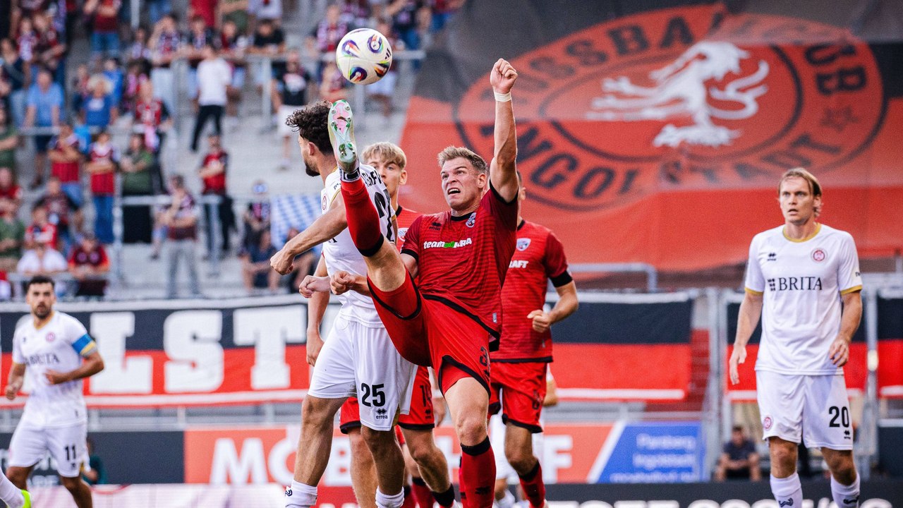 Um Haaresbreite: Pfosten verhindert Ingolstadt-Sieg