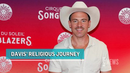 The Challenge's Davis Mallory Says He's No Longer Gay _ E! News