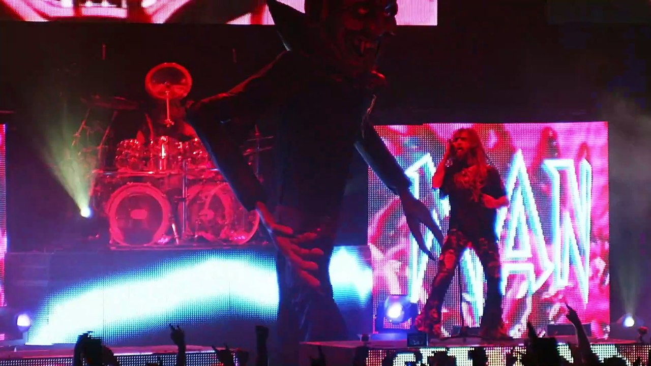 Super-Charger Heaven (White Zombie song) - Rob Zombie (live)