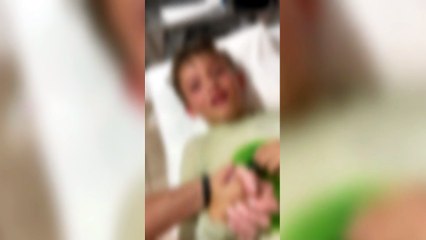 Menino surpreende médicos ao ter caranguejo vivo retirado do ouvido após mergulho no mar