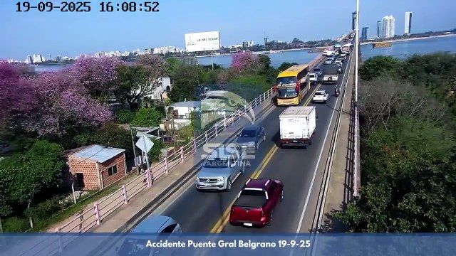 Impresionante choque en cadena y fatal en el puente que une Chaco y Corrientes