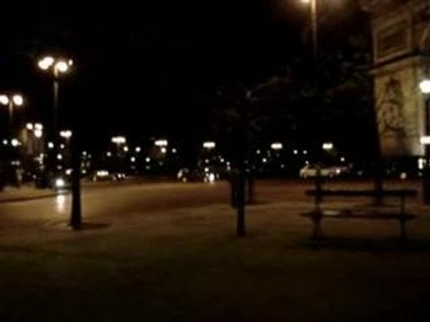 B Paris Champs-Elysées Arc du Triomphe