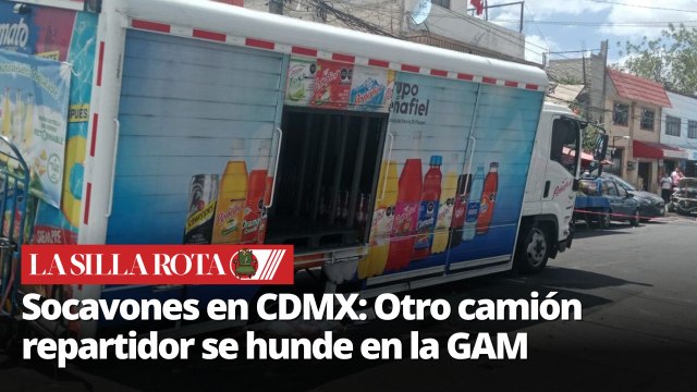 Otro camión cae en socavón en la GAM: cuarto accidente en CDMX en un mes