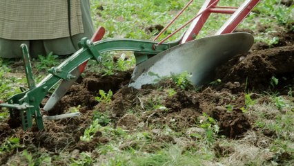 Back to the Frontier Season 1 Episode 3- A Whole “Lot” of Trouble