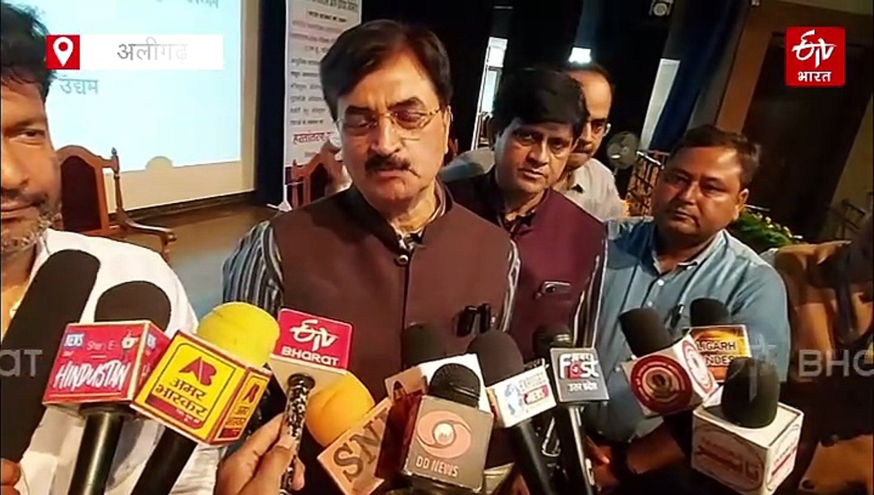 AMU मेडिकल कॉलेज को मिला मॉड्यूलर ऑपरेशन थिएटर; 8 जिलों के मरीजों को मिलेगी सर्जरी की विश्वस्तरीय सुविधा