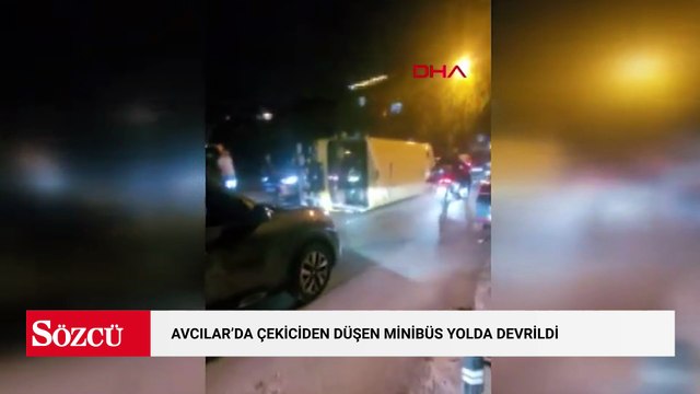 Avcılar'da çekiciden düşen minibüs yolda devrildi