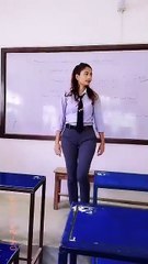 College me gaand hilau