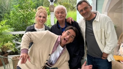 GALA VIDEO - Frédéric Lopez, ces invités qu’il n’ose pas recevoir dans Un dimanche à la campagne : “Peut-être qu’un jour…”