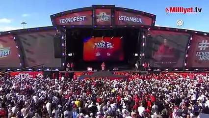 Selçuk Bayraktar'dan TEKNOFEST'in son gününde gençlere çağrı: Türkiye'yi sizler inşa edeceksiniz