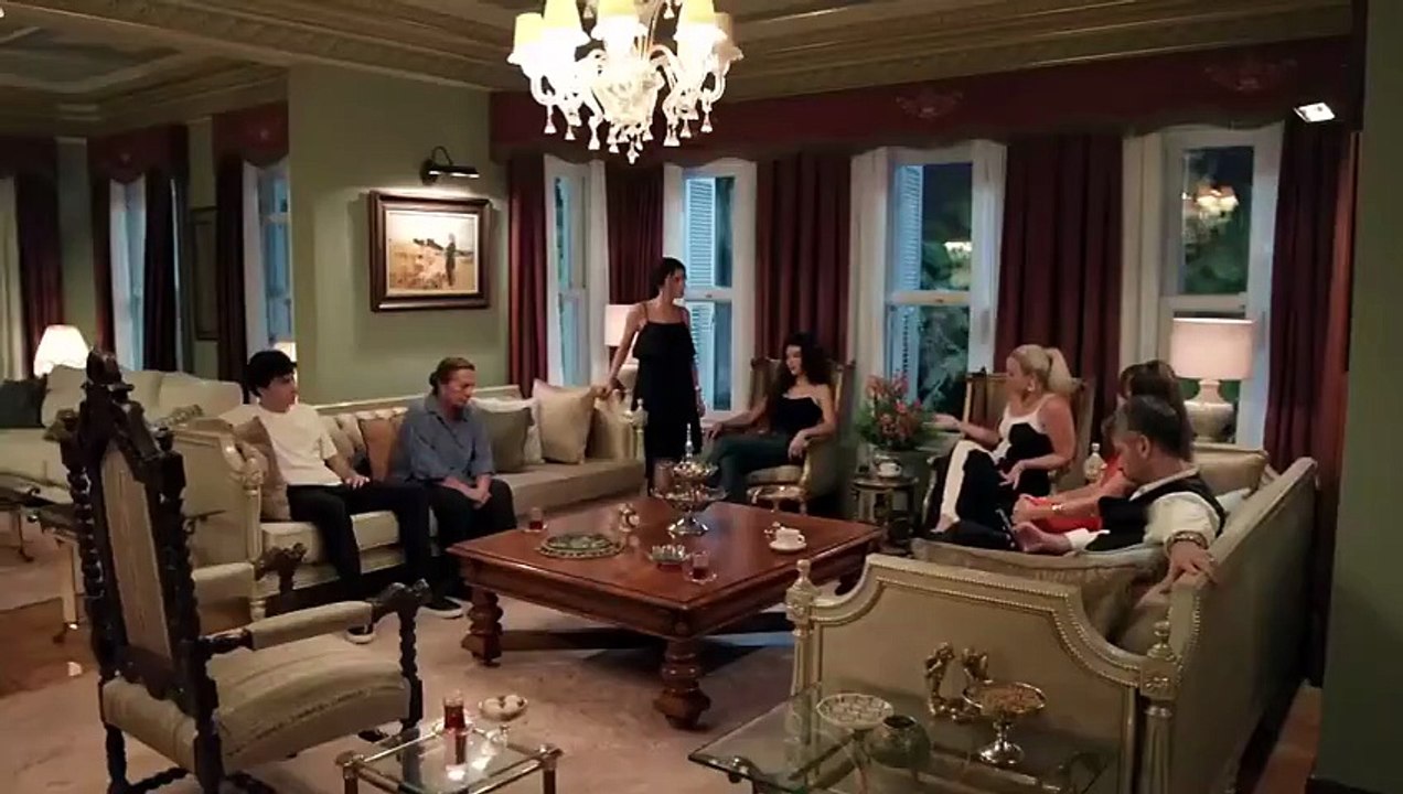 مسلسل عيناك كالبحر الاسود الحلقة 14 الرابعة عشر...