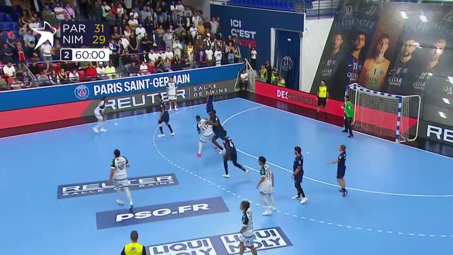 21 PSG HAND