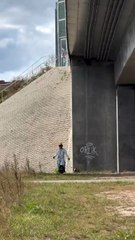 Electric unicycle never gives up