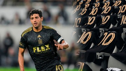 LAFC rinde homenaje a Carlos Vela con camiseta del mexicano en todo el estadio
