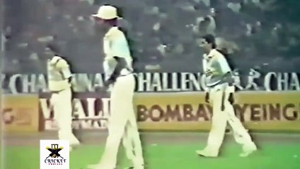 Jimmy Cook 35 off 46 Balls 3 Fours vs India 3rd ODI New Delhi, November 14, 1991