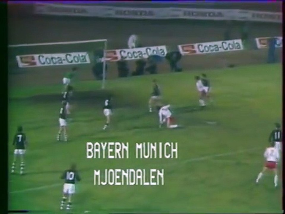 MJONDALEN - BAYERN MUNICH - 1977 - SAISON 1977/1978 -
