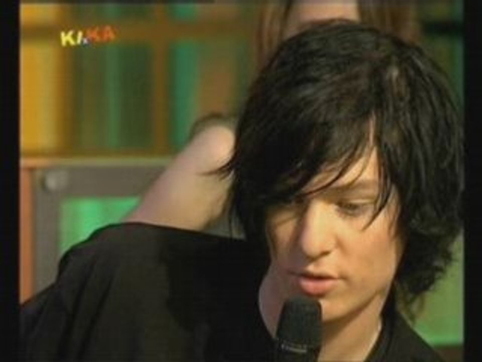 Linke - Tore a Hole