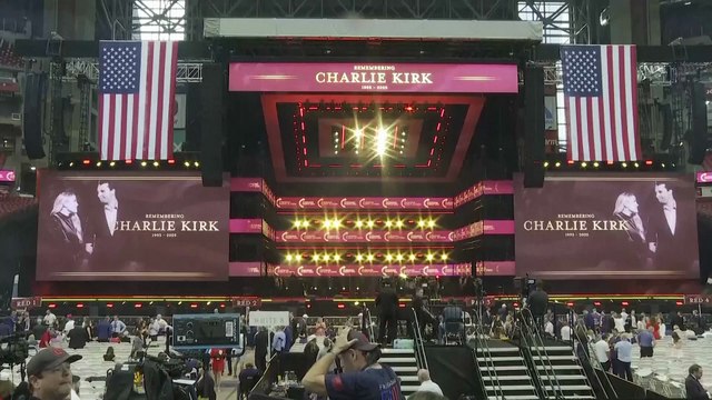 В США прощаются с мучеником во имя свободы Америки Чарли Кирком