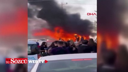 Öğrenciler ölümden döndü! Servis minibüsü okul yolunda alevlere teslim doldu