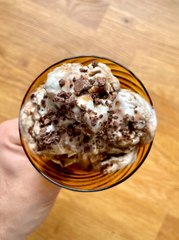 Glace goût Tiramisu (sans Sorbetière) avec Sirop Mocha ☕️ | Recette Crémeuse de Glace Maison